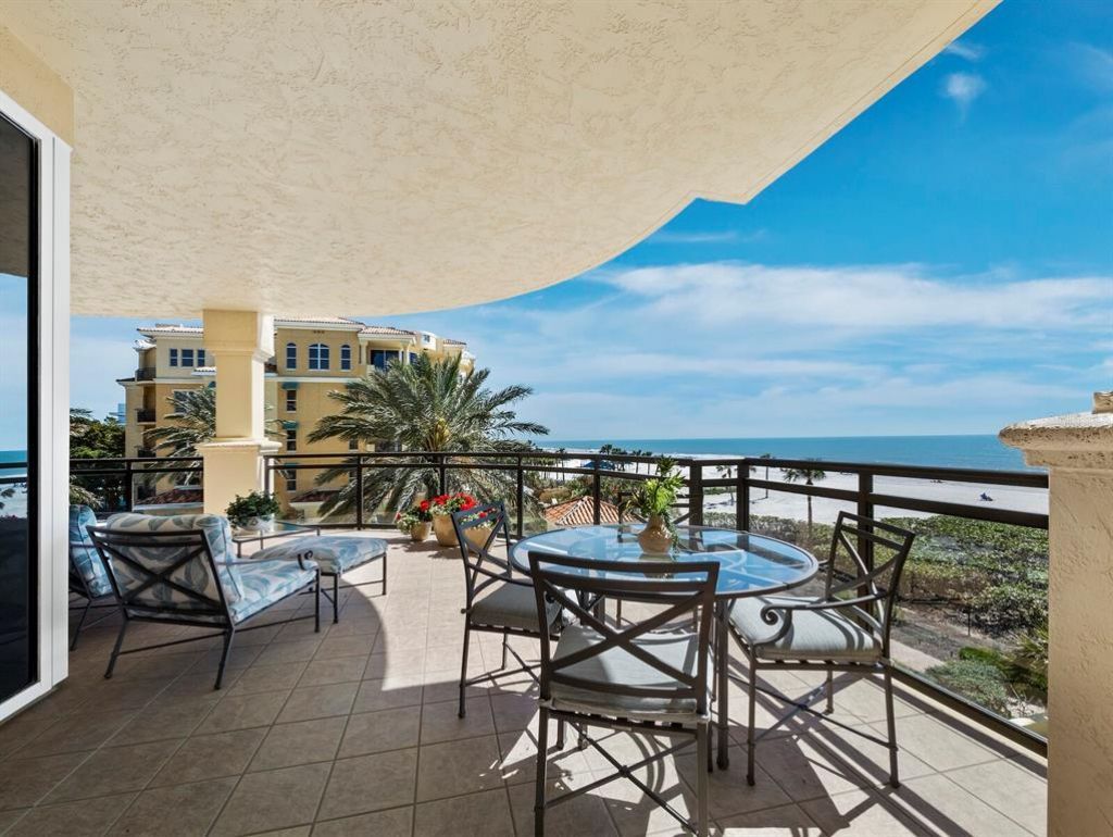 2161 Gulf Of Mexico Drive, Unit 3, Longboat Key, FL 34228 Photo