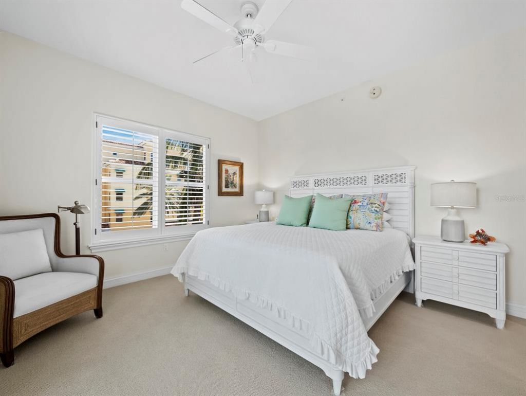 2161 Gulf Of Mexico Drive, Unit 3, Longboat Key, FL 34228 Photo