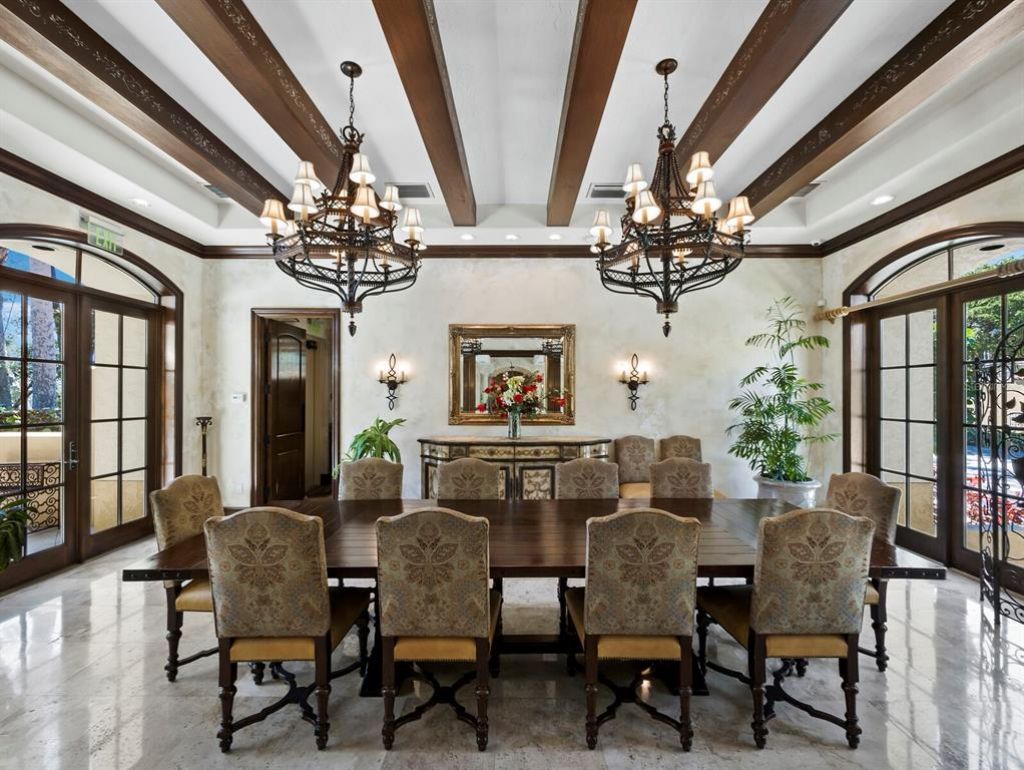 2161 Gulf Of Mexico Drive, Unit 3, Longboat Key, FL 34228 Photo