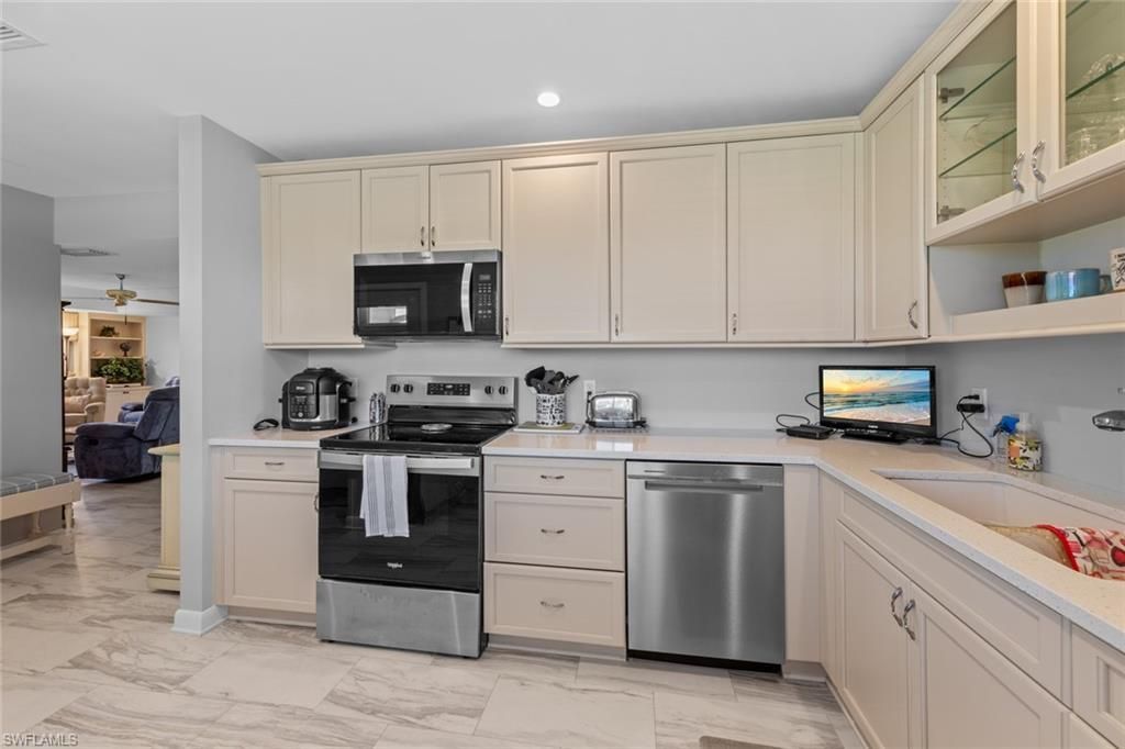 865 Teryl Rd, Unit 2114, Naples, FL 34112 Photo