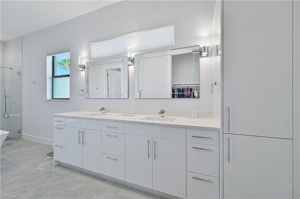 3619 SE 16th Pl, Cape Coral, FL 33904 Photo