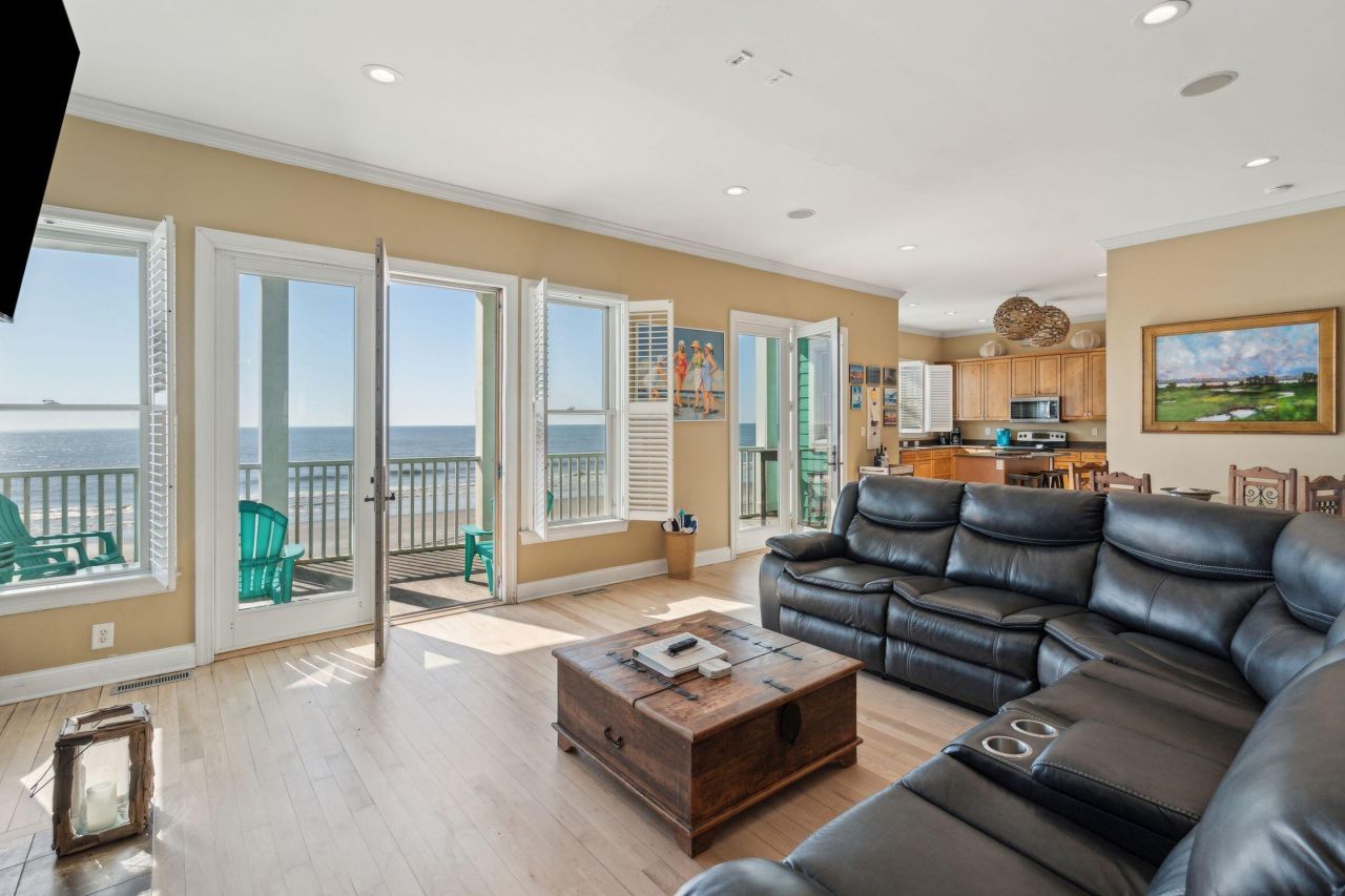 1699 E Ashley Avenue Photo 20