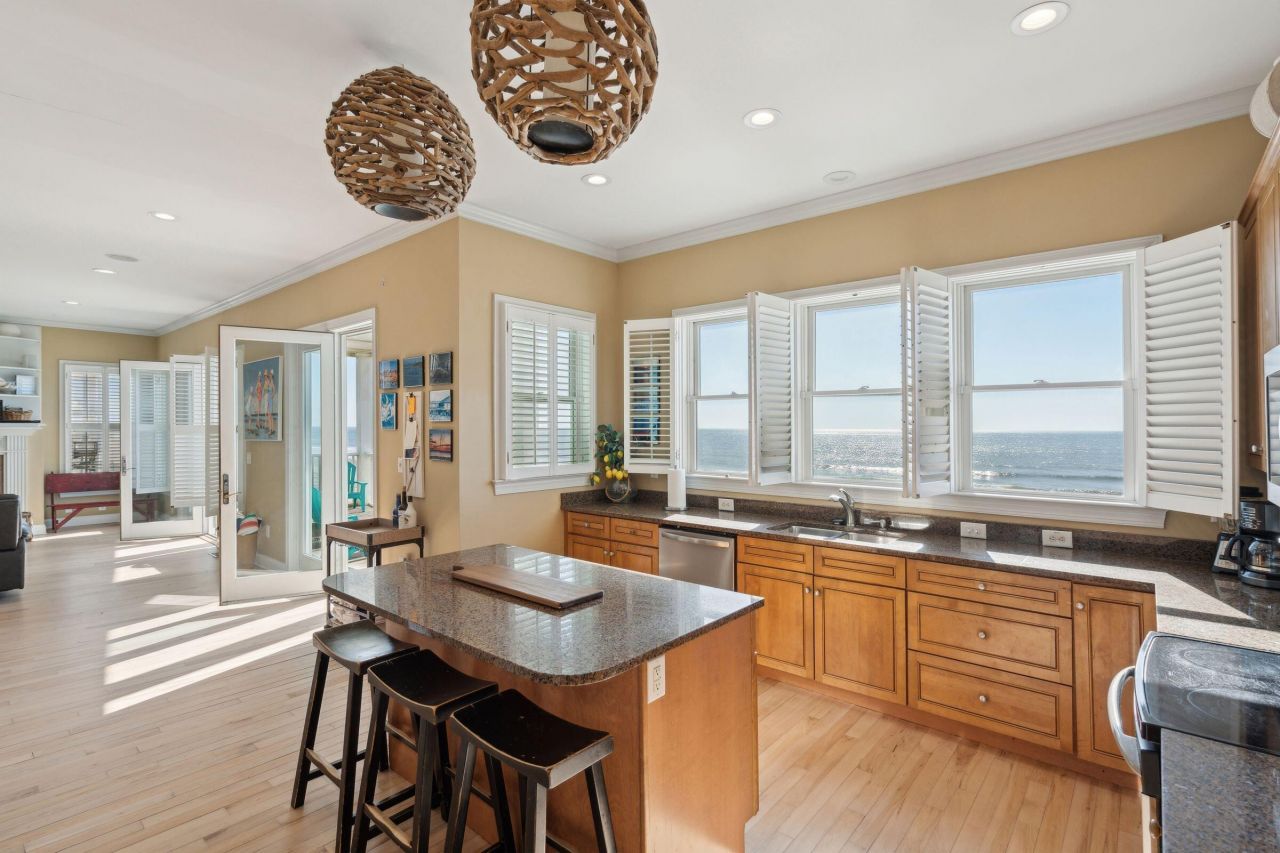 1699 E Ashley Avenue Photo 31