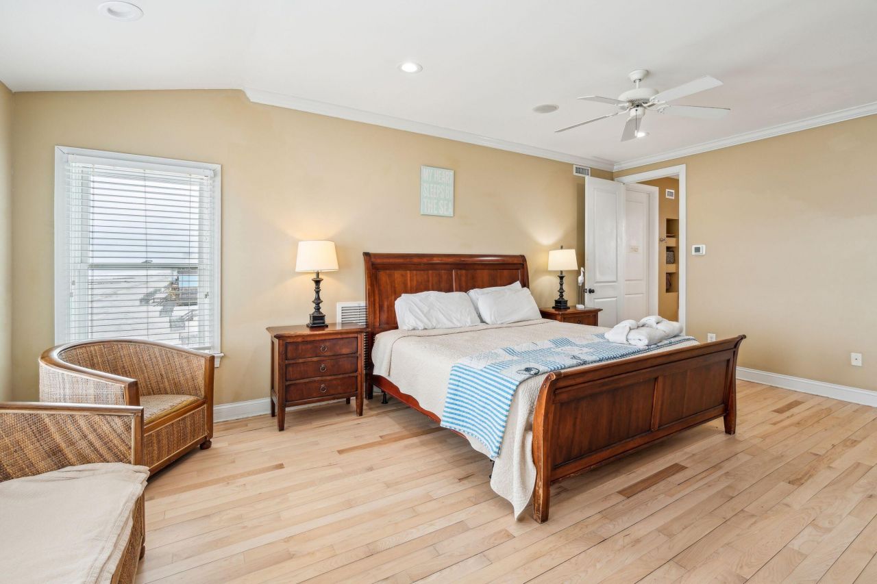 1699 E Ashley Avenue Photo 41