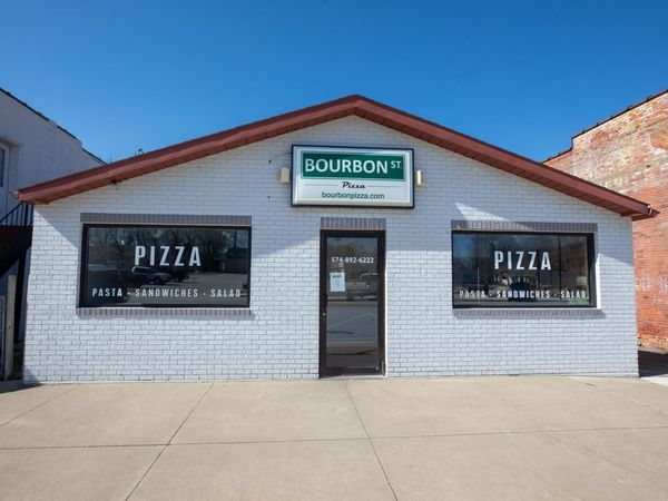 154 S Michigan Street, Argos, IN 46501