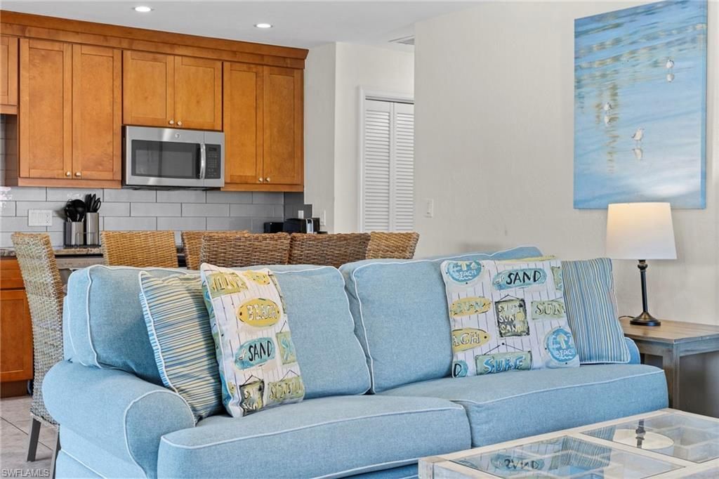 1811 Olde Middle Gulf Dr, Unit 1, Sanibel, FL 33957 Photo