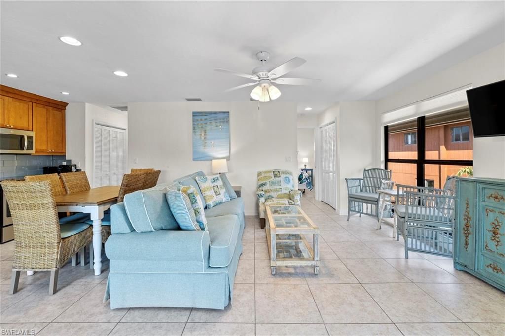 1811 Olde Middle Gulf Dr, Unit 1, Sanibel, FL 33957 Photo