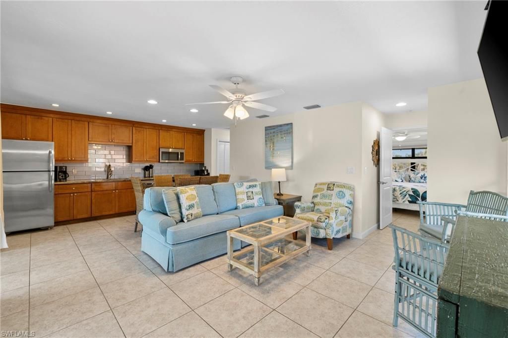 1811 Olde Middle Gulf Dr, Unit 1, Sanibel, FL 33957 Photo
