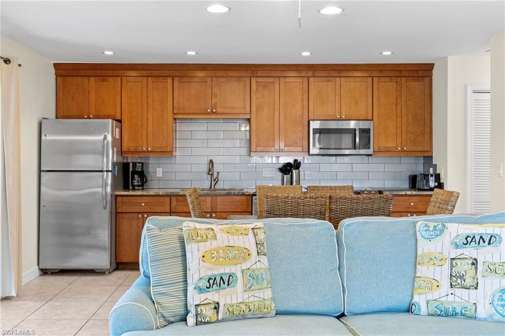 1811 Olde Middle Gulf Dr, Unit 1, Sanibel, FL 33957 Photo