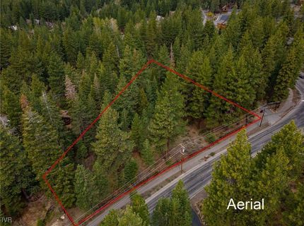 585 Village Boulevard, Incline Village, NV 89451 Photo