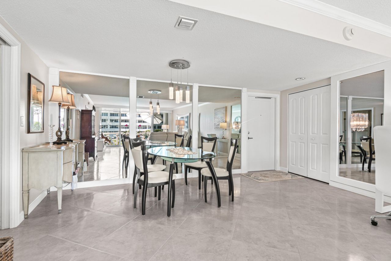 2760 S Ocean Boulevard, Unit 313, Palm Beach, FL 33480 Photo