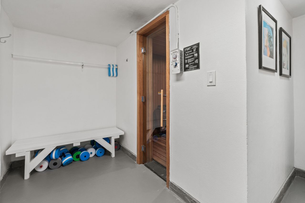 2760 S Ocean Boulevard, Unit 313, Palm Beach, FL 33480 Photo