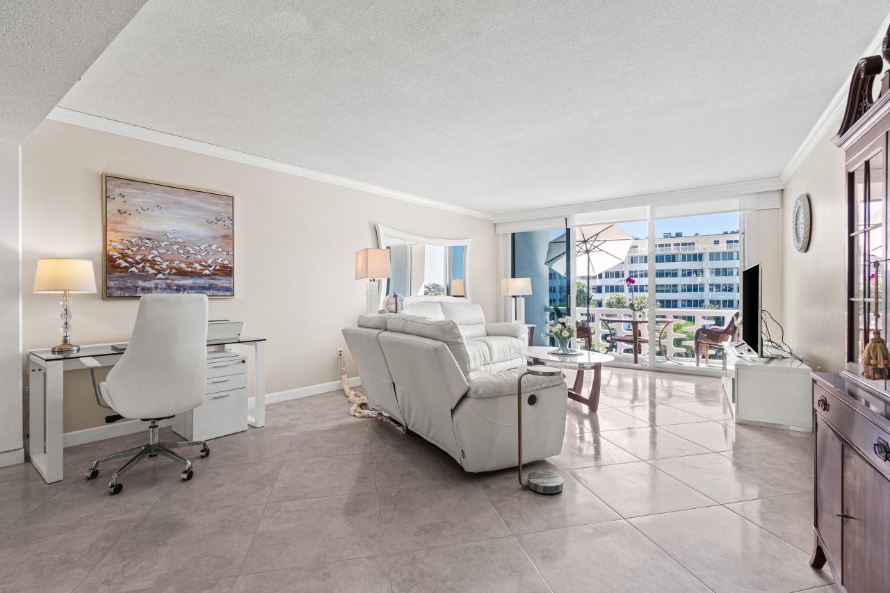 2760 S Ocean Boulevard, Unit 313, Palm Beach, FL 33480 Photo