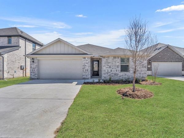 315 Sugarlands Drive, Greenville, TX 75402