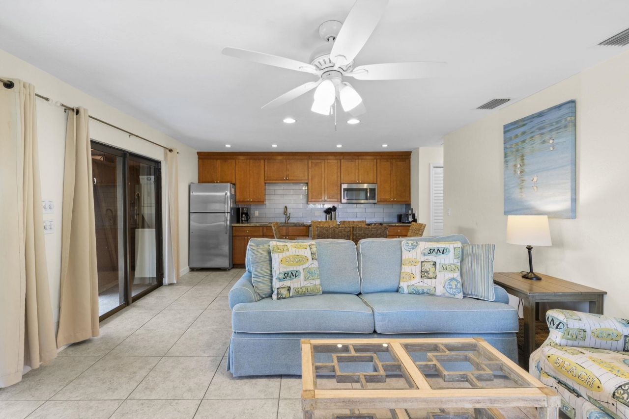 1811 Olde Middle Gulf Dr, Unit 1, Sanibel, FL 33957 Photo