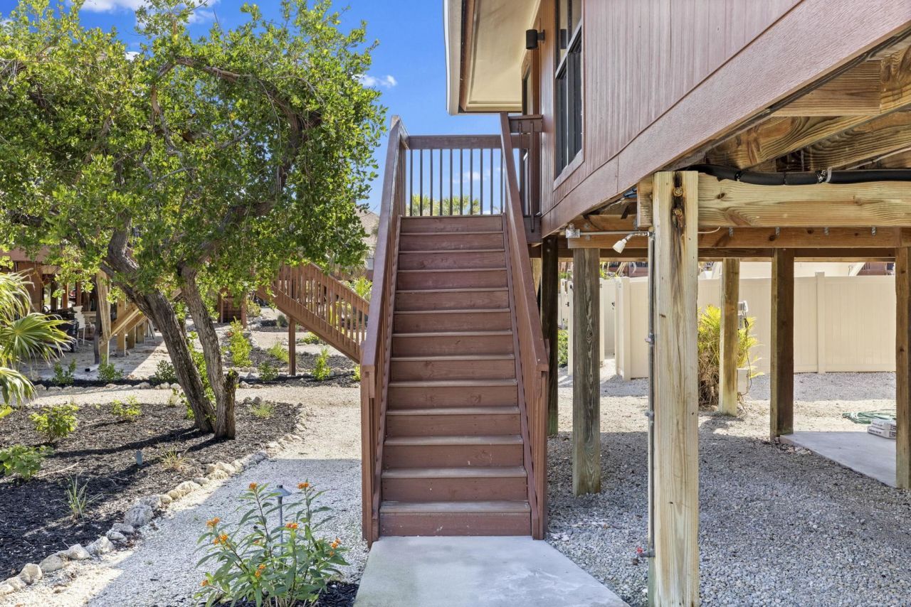 1811 Olde Middle Gulf Dr, Unit 1, Sanibel, FL 33957 Photo