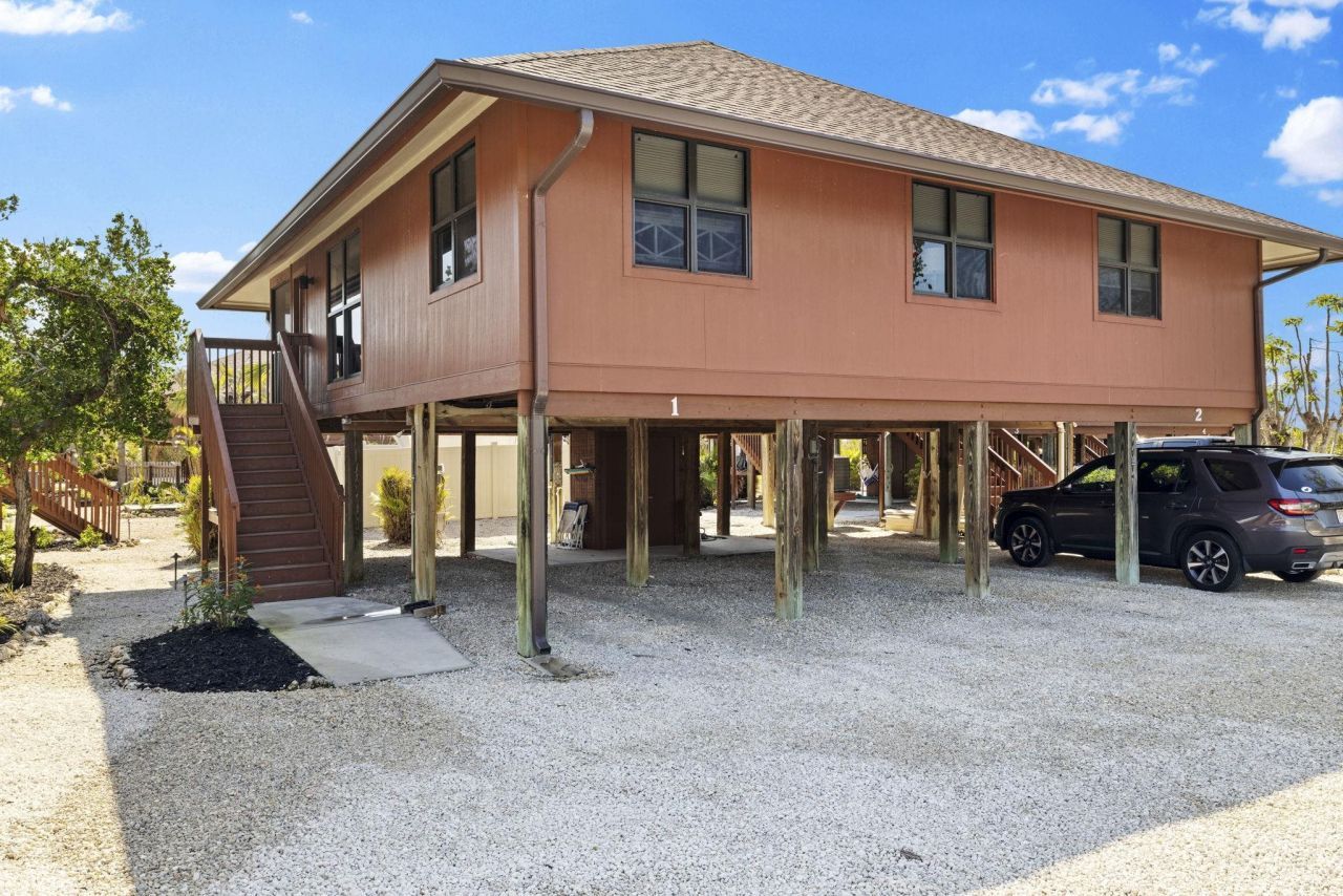 1811 Olde Middle Gulf Dr, Unit 1, Sanibel, FL 33957 Photo