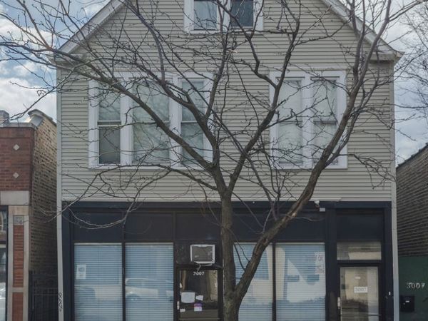 3007 W Irving Park Road, Chicago, IL 60618