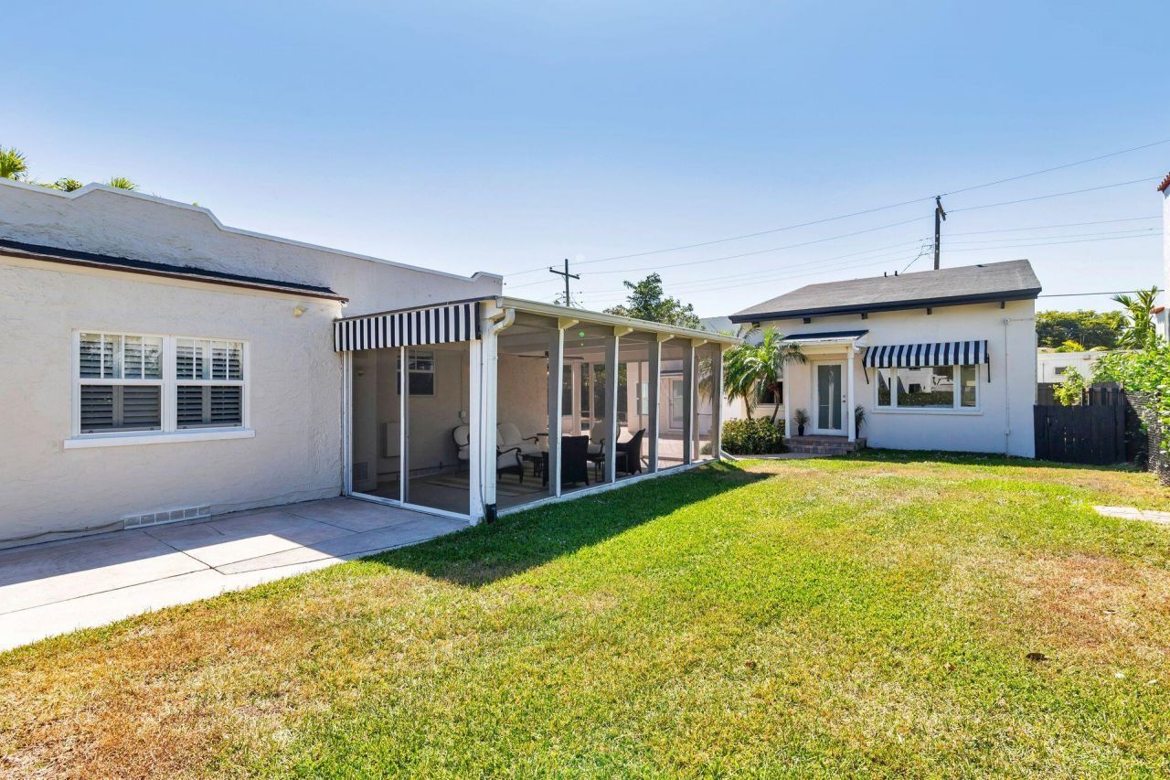 222 Greenwood Drive, West Palm Beach, FL 33405 Photo