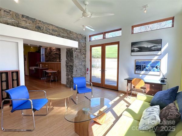 130C Biltmore Avenue, Asheville, NC 28801