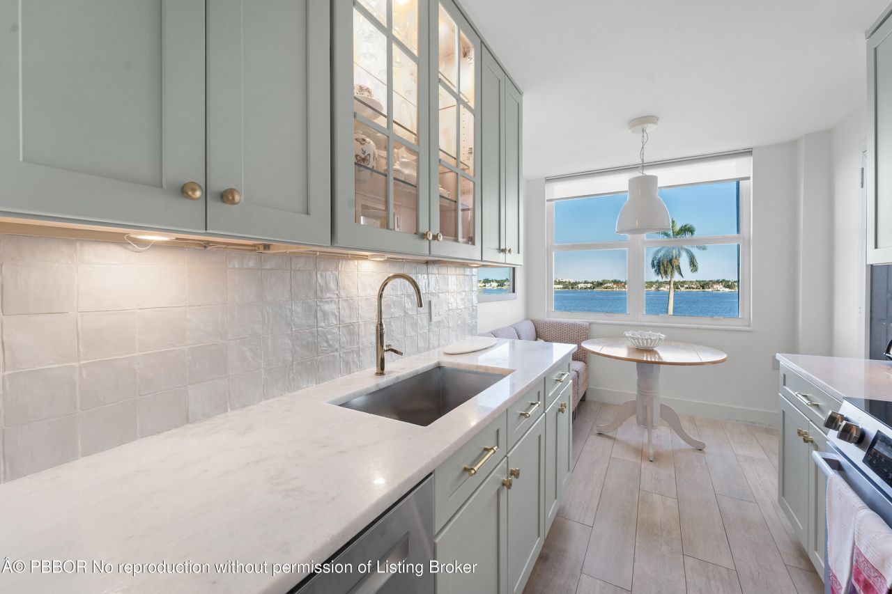 1801 S Flagler Drive, Unit 402, West Palm Beach, FL 33401 Photo