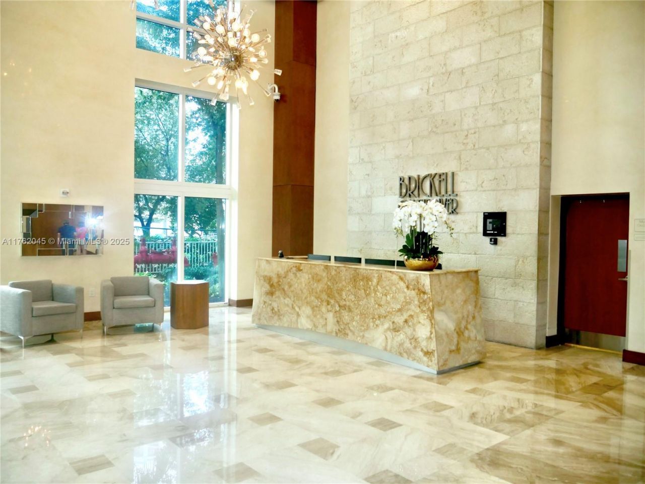 31 SE 5th St, Unit 2611, Miami, FL 33131 Photo