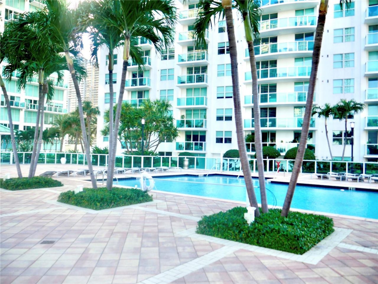 31 SE 5th St, Unit 2611, Miami, FL 33131 Photo