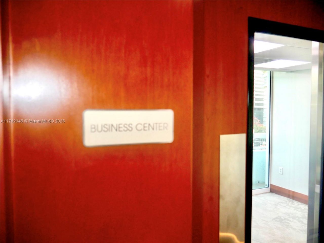 31 SE 5th St, Unit 2611, Miami, FL 33131 Photo