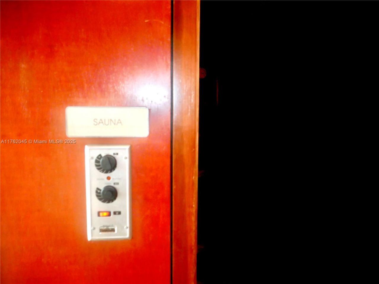 31 SE 5th St, Unit 2611, Miami, FL 33131 Photo