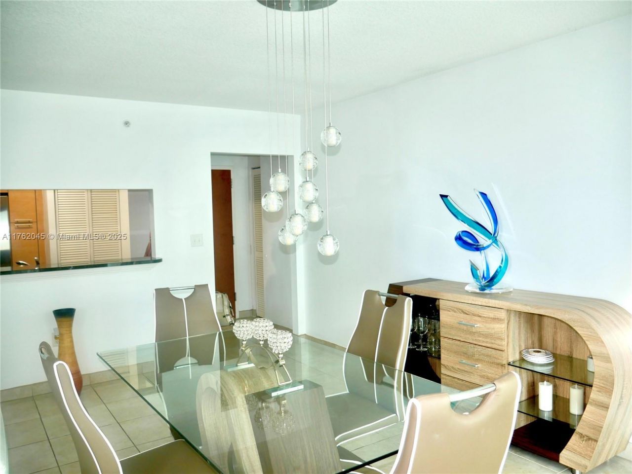 31 SE 5th St, Unit 2611, Miami, FL 33131 Photo