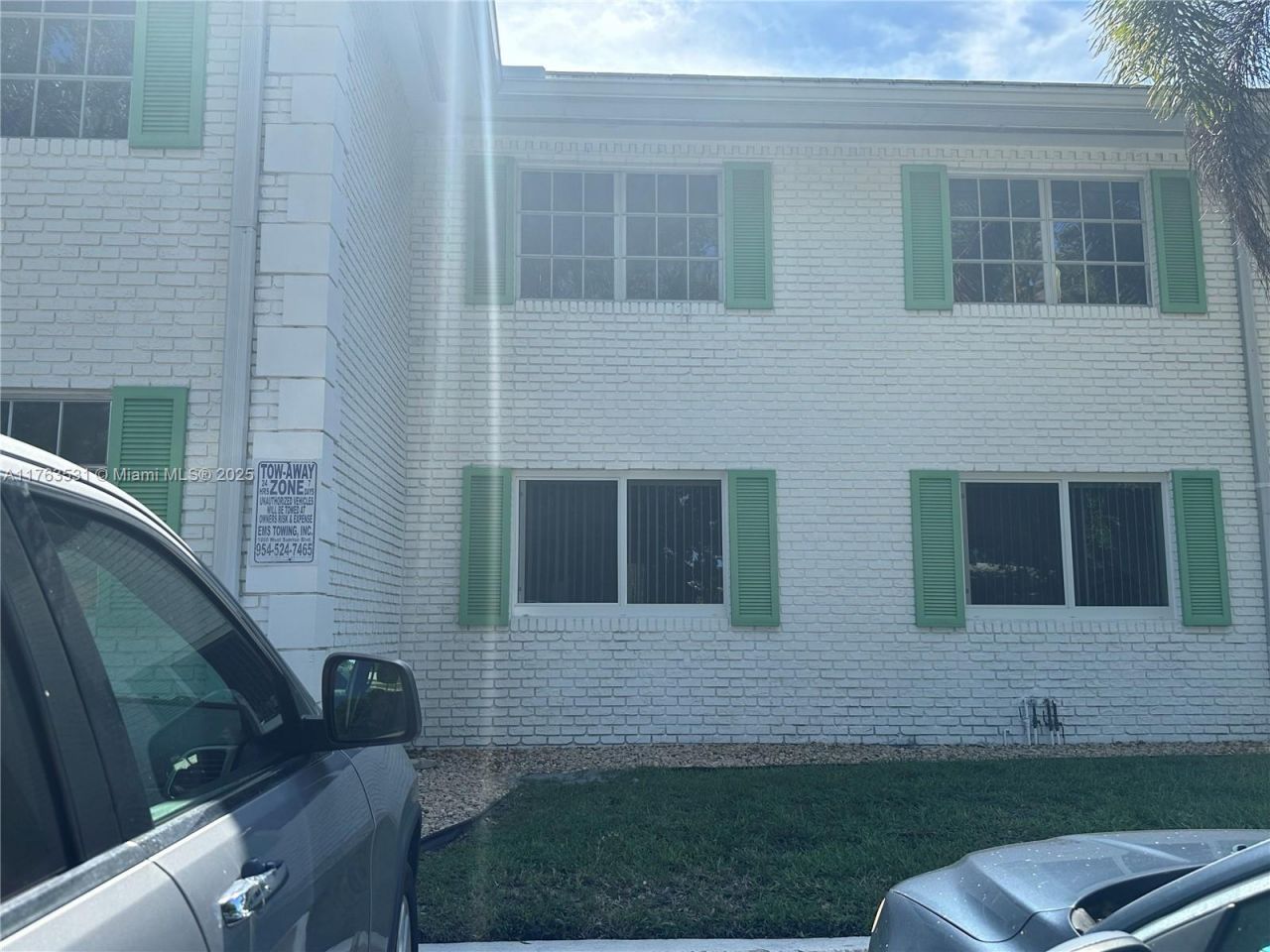 1851 NE 62nd St, Unit 504, Fort Lauderdale, FL 33308 Photo