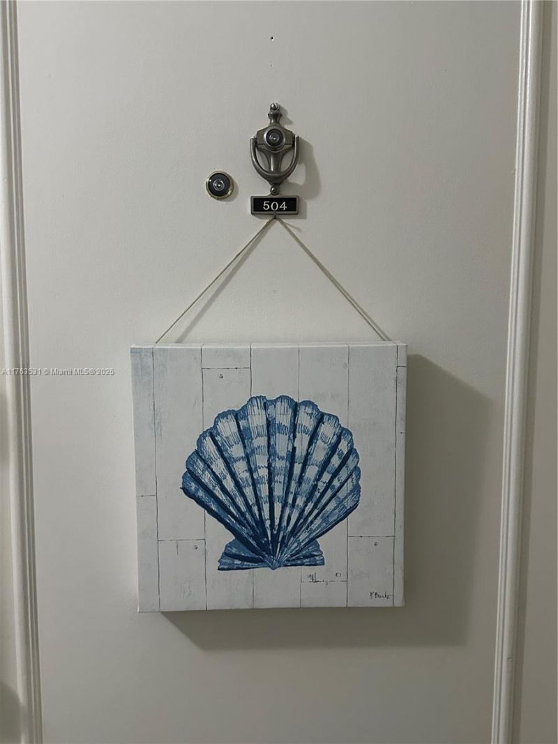 1851 NE 62nd St, Unit 504, Fort Lauderdale, FL 33308 Photo