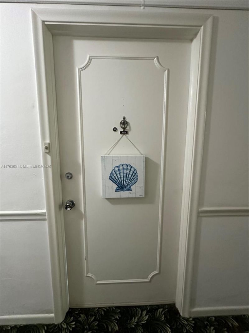 1851 NE 62nd St, Unit 504, Fort Lauderdale, FL 33308 Photo