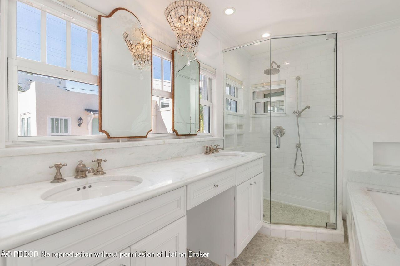 222 Greenwood Drive, West Palm Beach, FL 33405 Photo