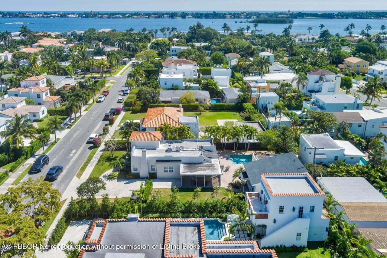 222 Greenwood Drive, West Palm Beach, FL 33405 Photo