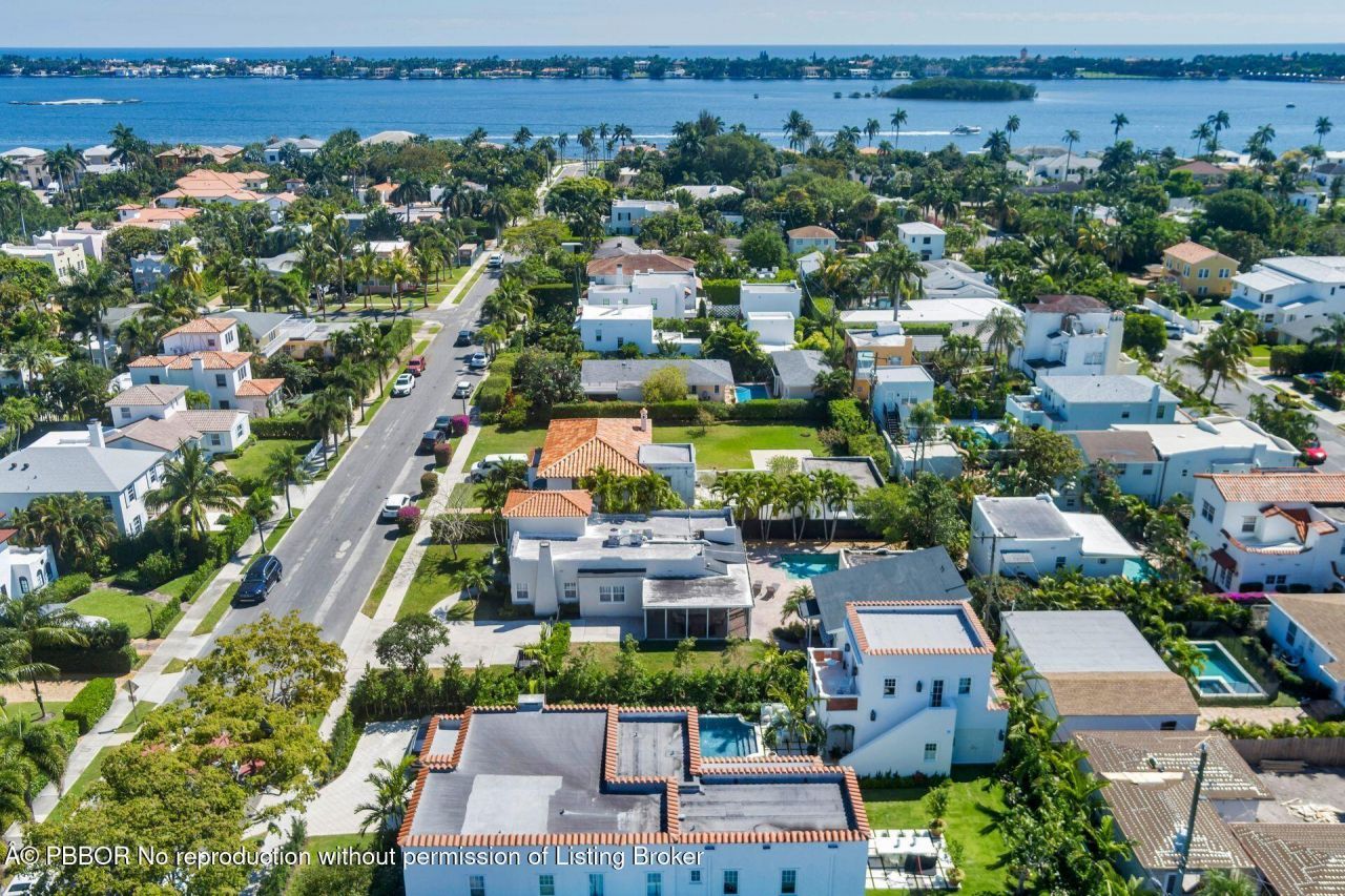 222 Greenwood Drive, West Palm Beach, FL 33405 Photo