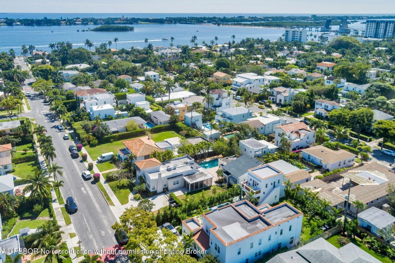 222 Greenwood Drive, West Palm Beach, FL 33405 Photo