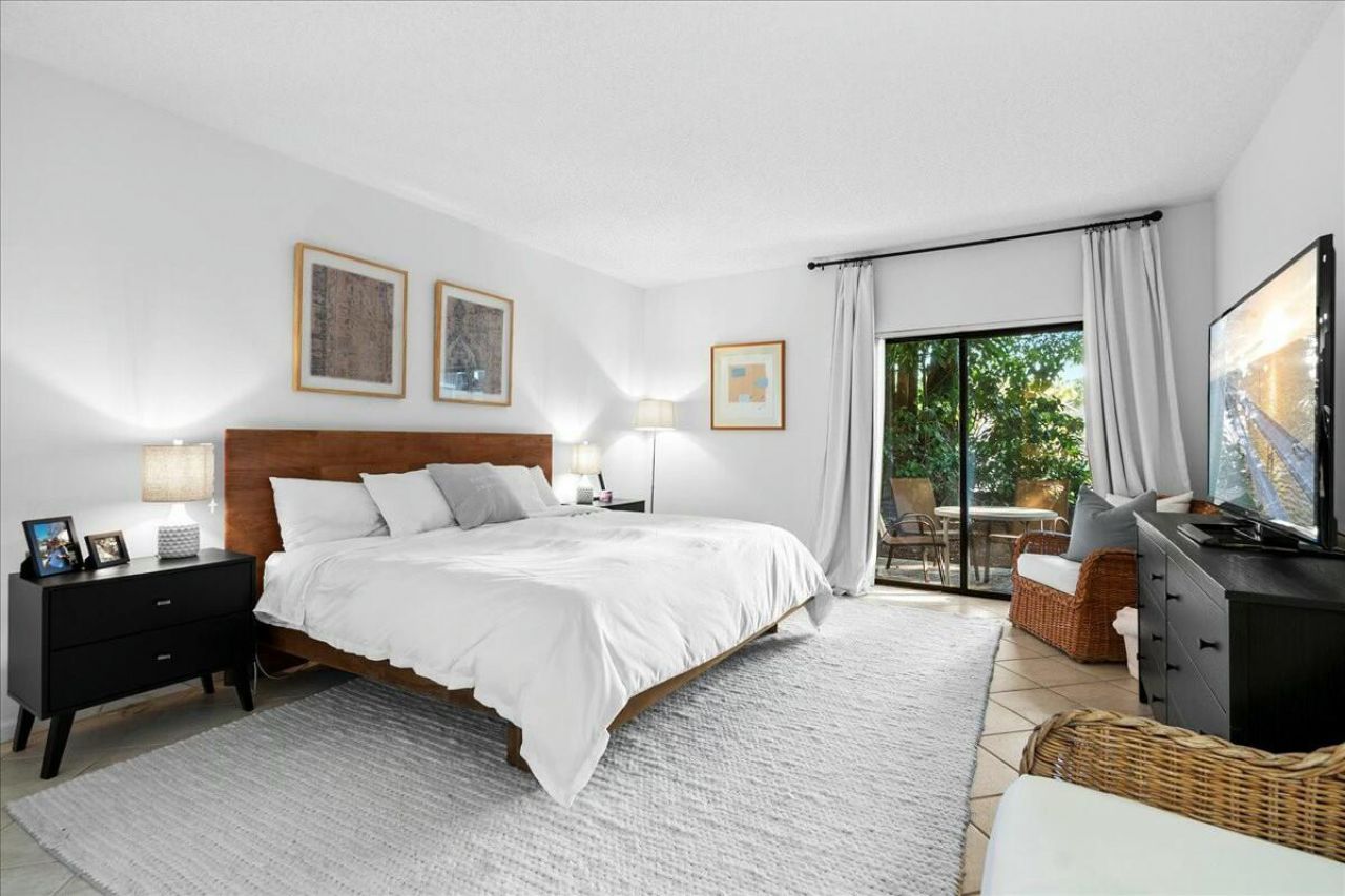 11863 Wimbledon Circle, Unit 446, Wellington, FL 33414 Photo