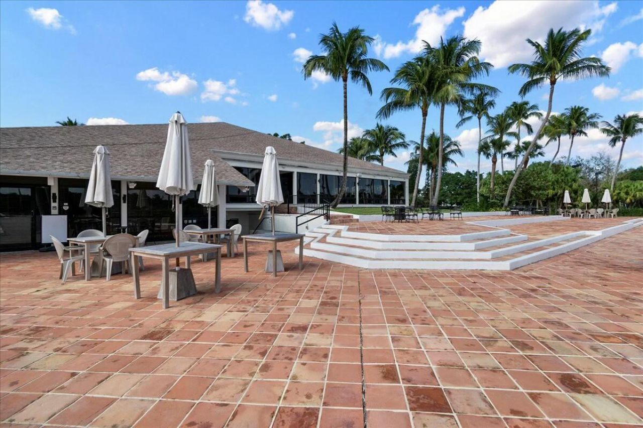 11863 Wimbledon Circle, Unit 446, Wellington, FL 33414 Photo