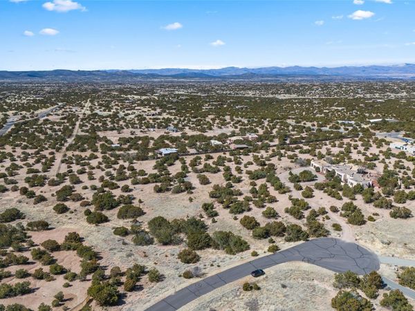 16 Daisy Circle, Lot 232, Santa Fe, NM 87506