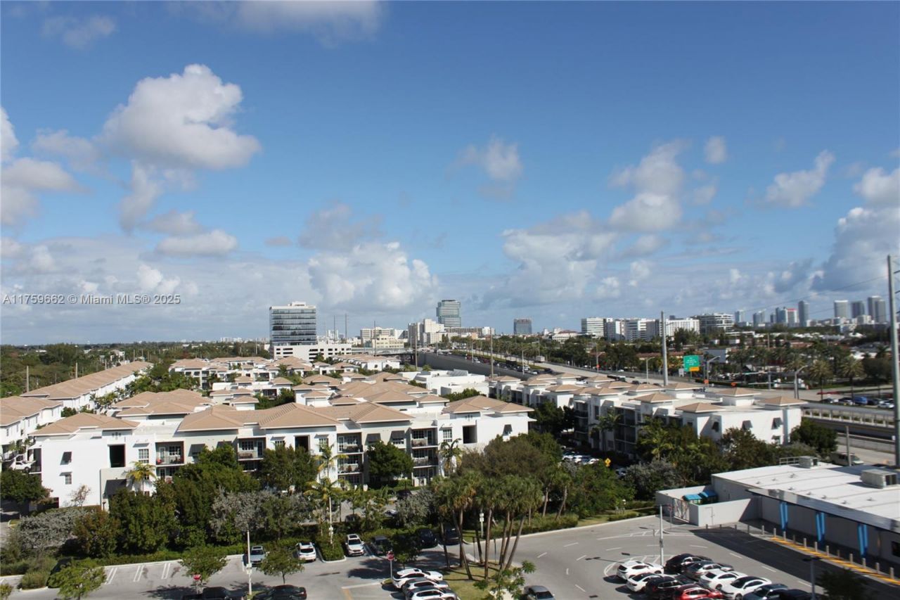 19790 W Dixie Hwy, Unit 403, Aventura, FL 33180 Photo