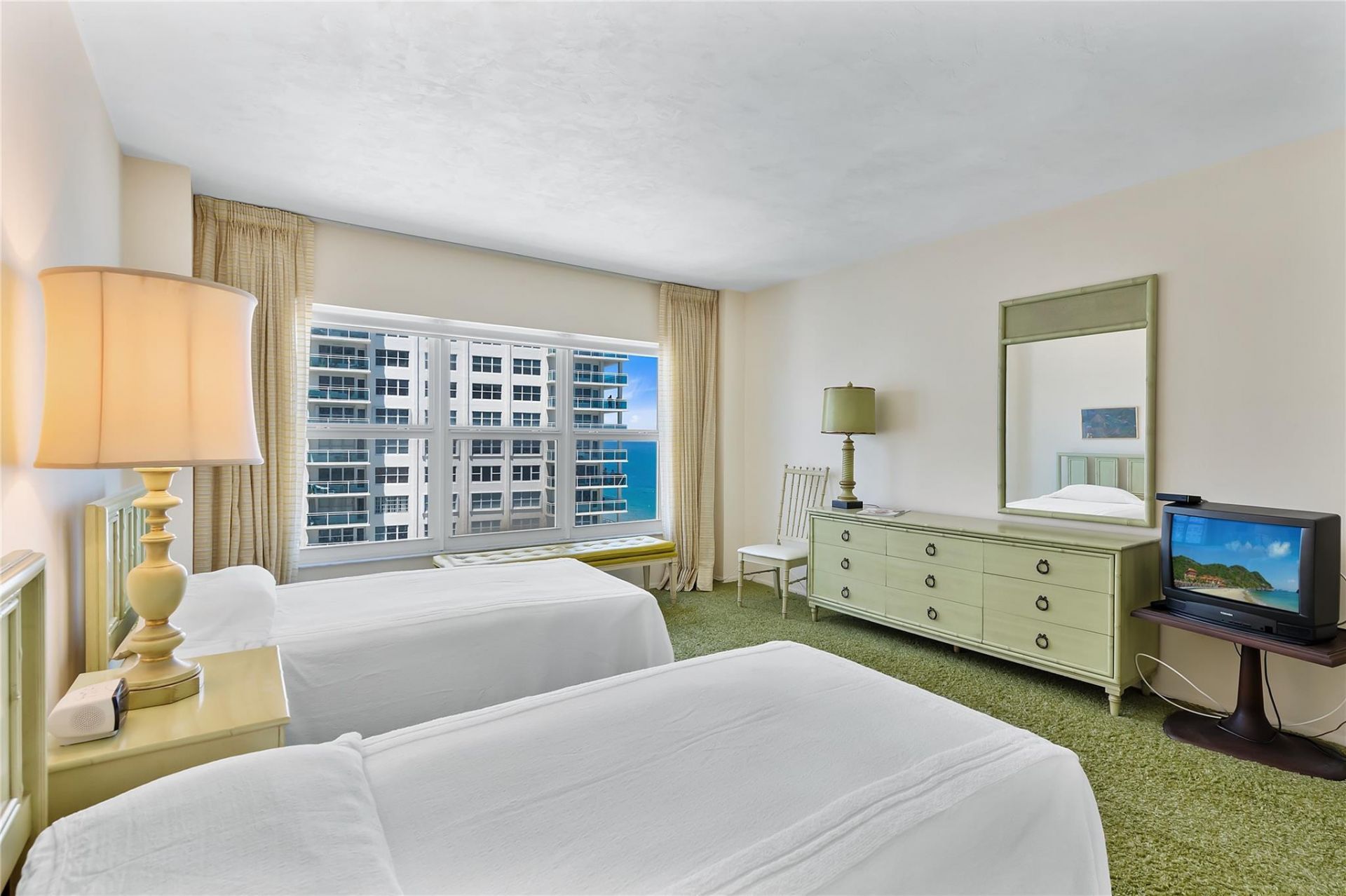 3850 Galt Ocean Drive, Unit 1410, Fort Lauderdale, FL 33308 Photo