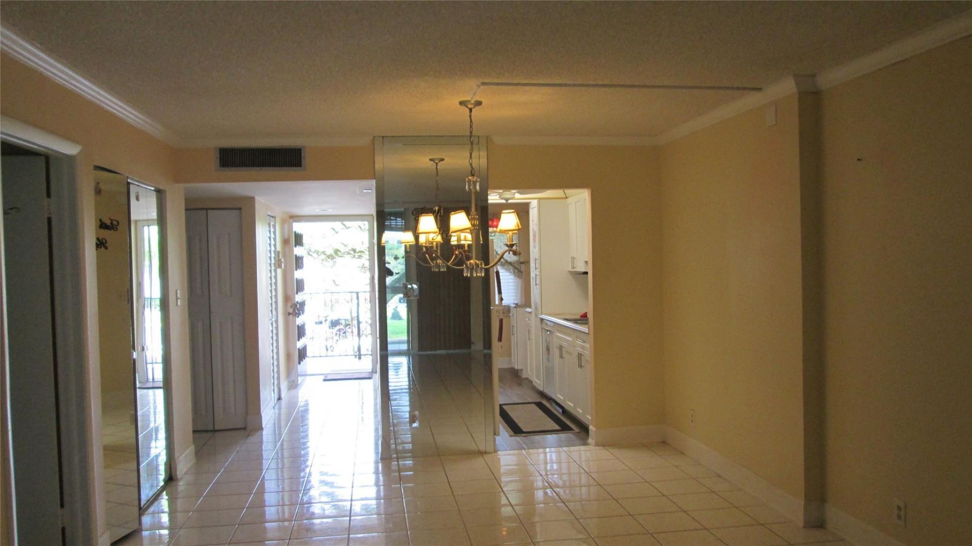 3321 NW 47th Terrace, Unit 223, Lauderdale Lakes, FL 33319 Photo