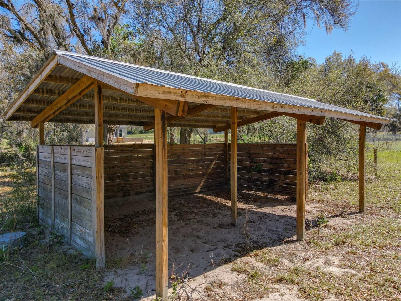 41204 Emeralda Island Road, Leesburg, FL 34788 Photo