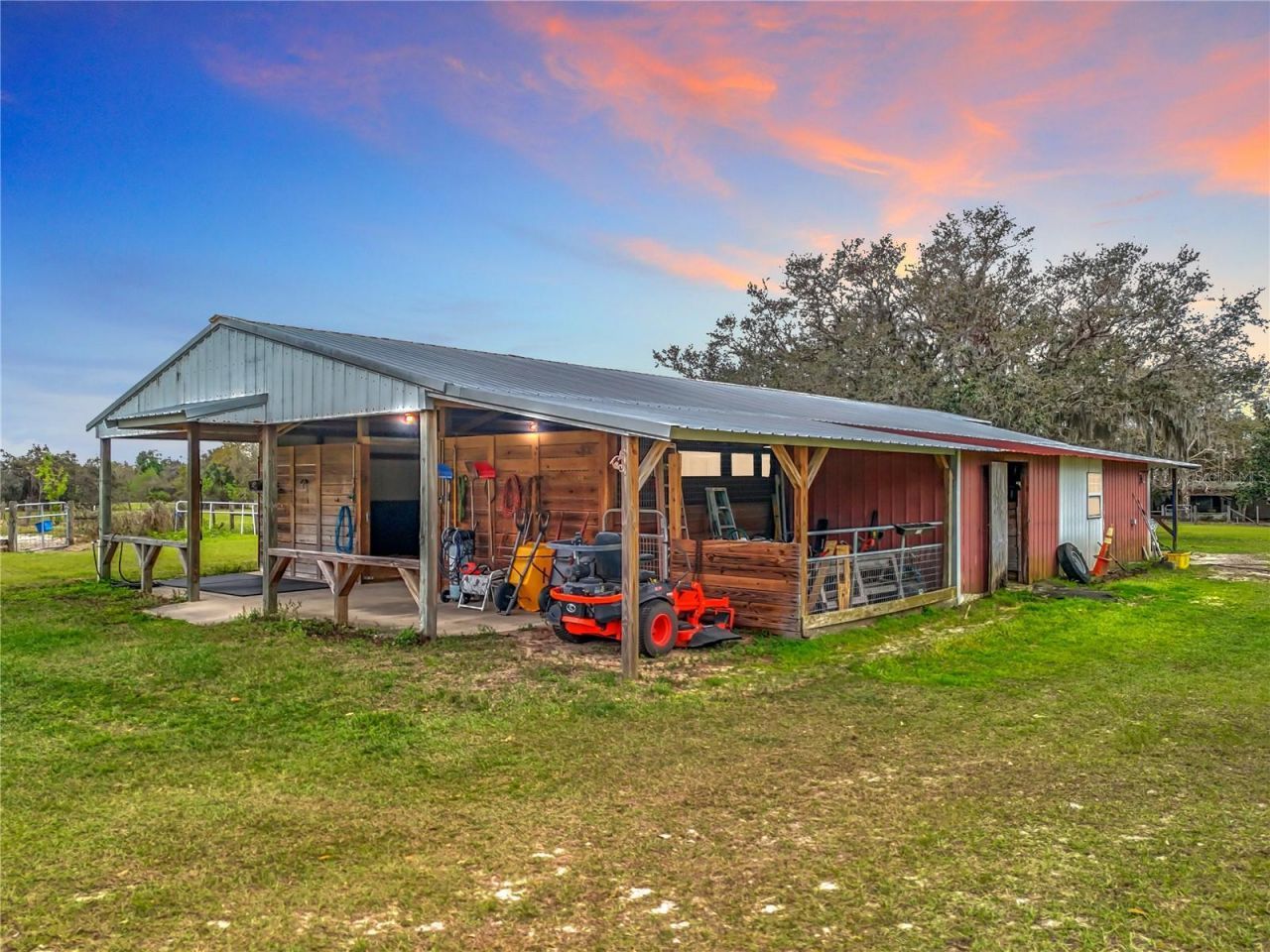 41204 Emeralda Island Road, Leesburg, FL 34788 Photo