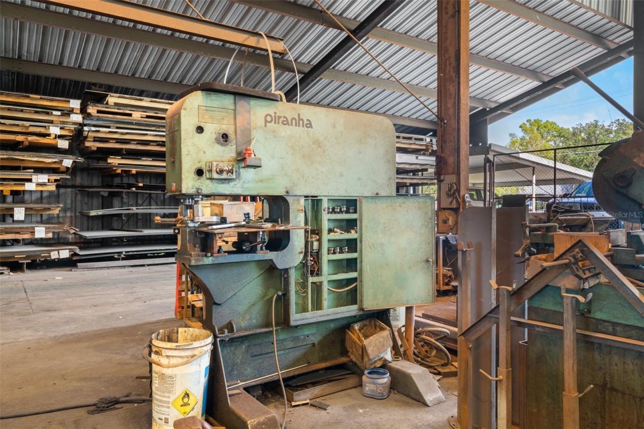 5912 E Broadway Avenue, Tampa, FL 33619 Photo