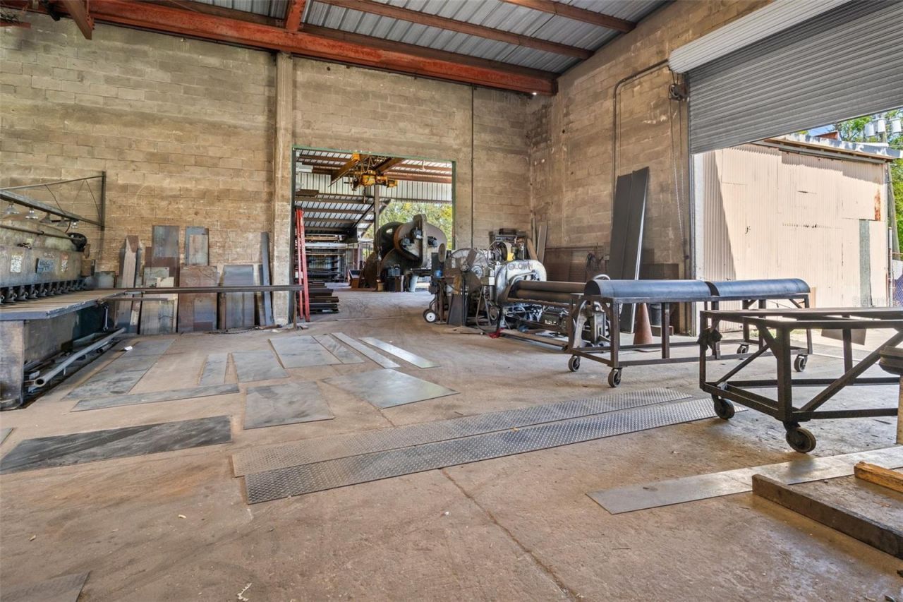 5912 E Broadway Avenue, Tampa, FL 33619 Photo