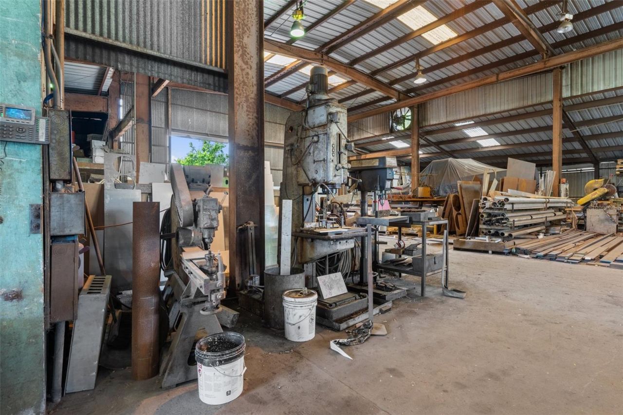 5912 E Broadway Avenue, Tampa, FL 33619 Photo