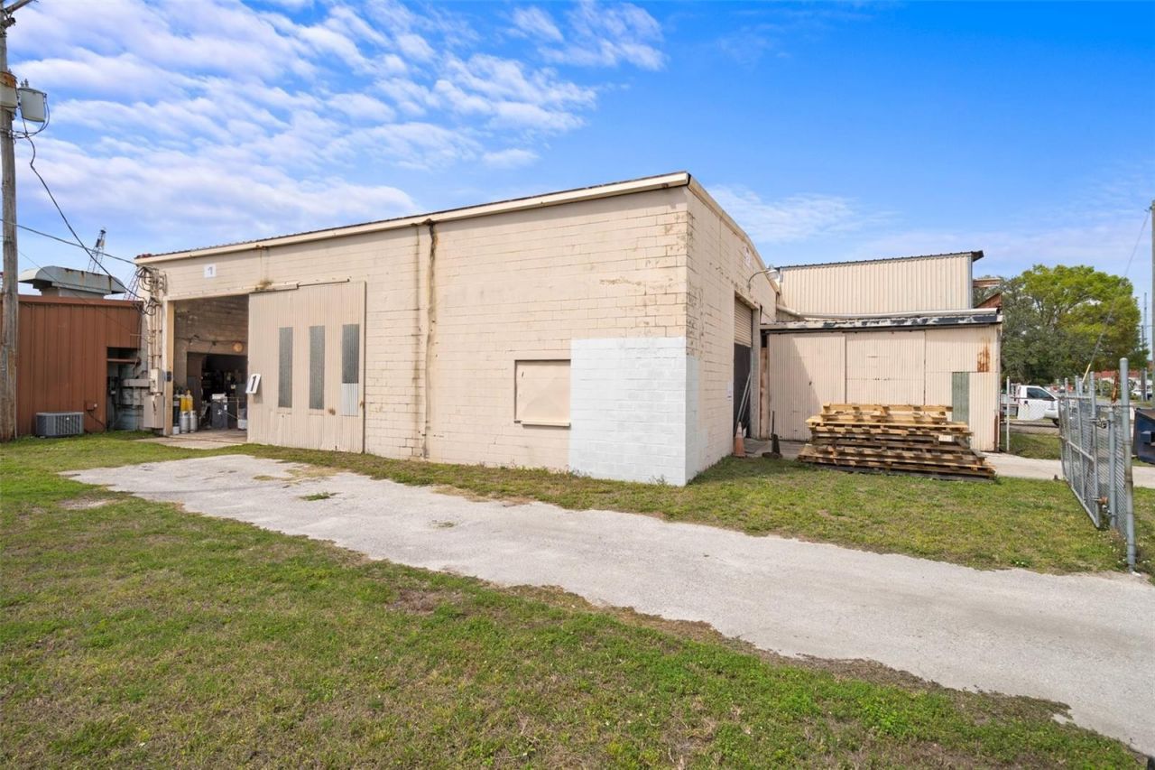 5912 E Broadway Avenue, Tampa, FL 33619 Photo