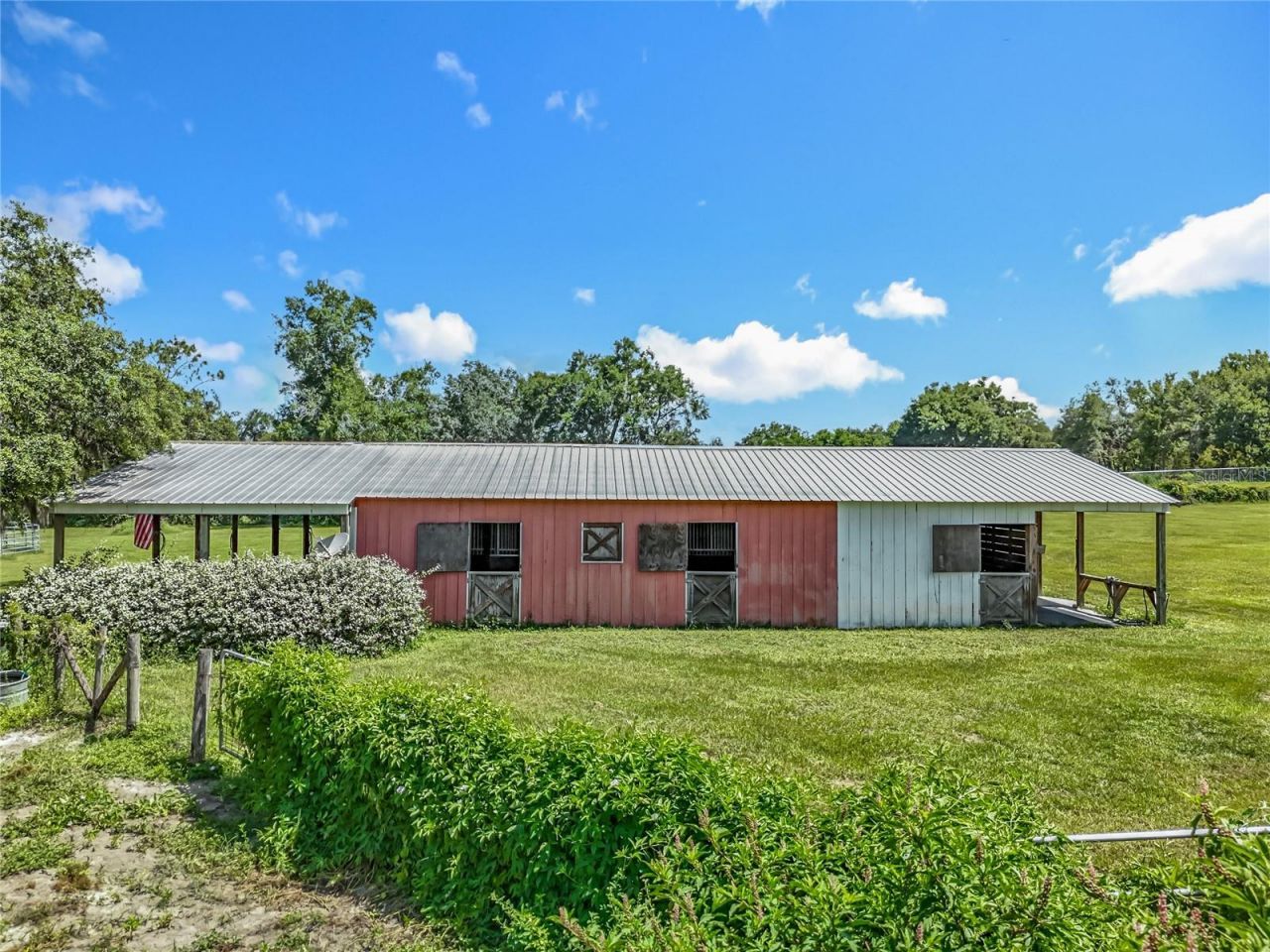 41204 Emeralda Island Road, Leesburg, FL 34788 Photo